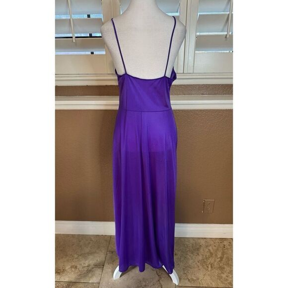 Vintage Size S Lace Trim Floor Length Lingerie Nightgown Royal Purple Romantic - Picture 4 of 8